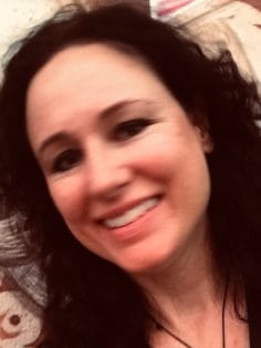 Maria-Victoria headshot